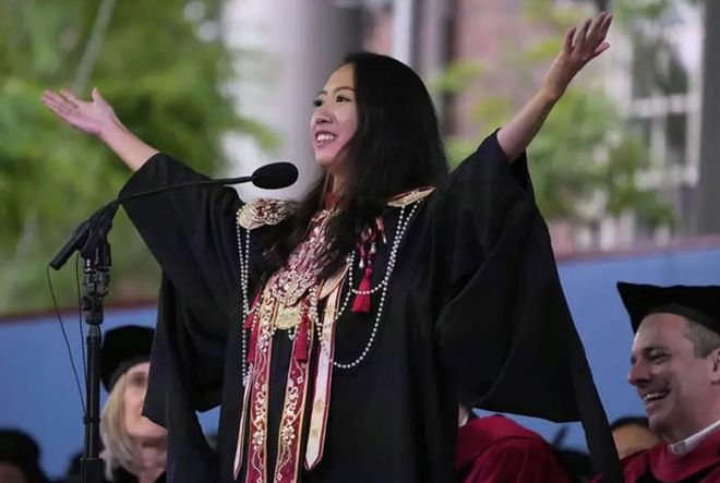 说明检验人才最靠谱的就是高考哈什么都是虚的小蒋的事迹充分(图2)